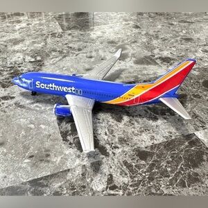 Southwest Airlines Realtoy Model Airplane N8642E Realistic Stripe Tail Diecast